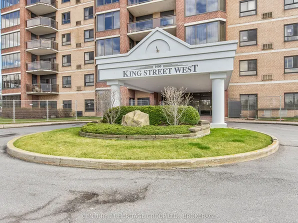 1000 King St W #1202, Kingston, ON K7M 8H3