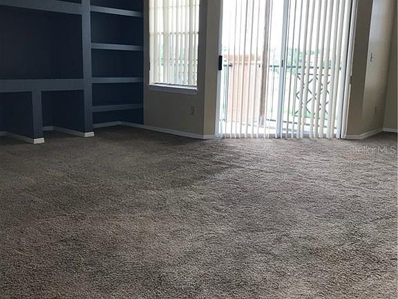 2nd image of 7330 Westpointe Blvd APT 433