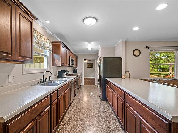 5th image of 37360 W Thorner Rd
