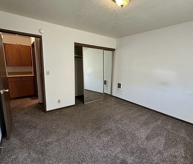 3940 Evergreen Ave #3 — Photo 9
