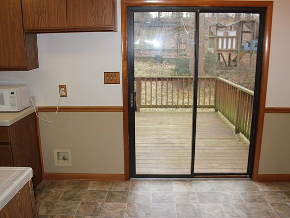 4th image of 308 Walnut Hollow Ct