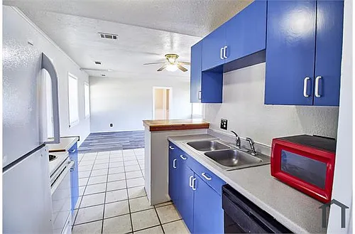 1504 Sherman Dr Photo 1
