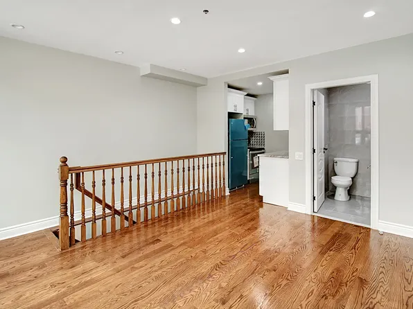 948 Herkimer Street image 1 of 6