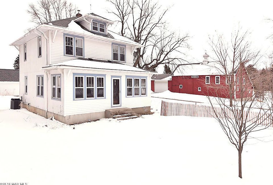 Exterior Front 1