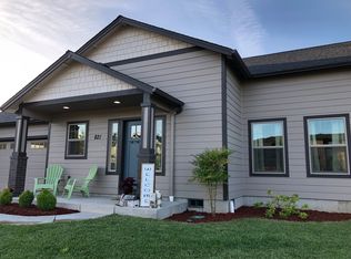 821 Hickory St NW, Albany, OR 97321