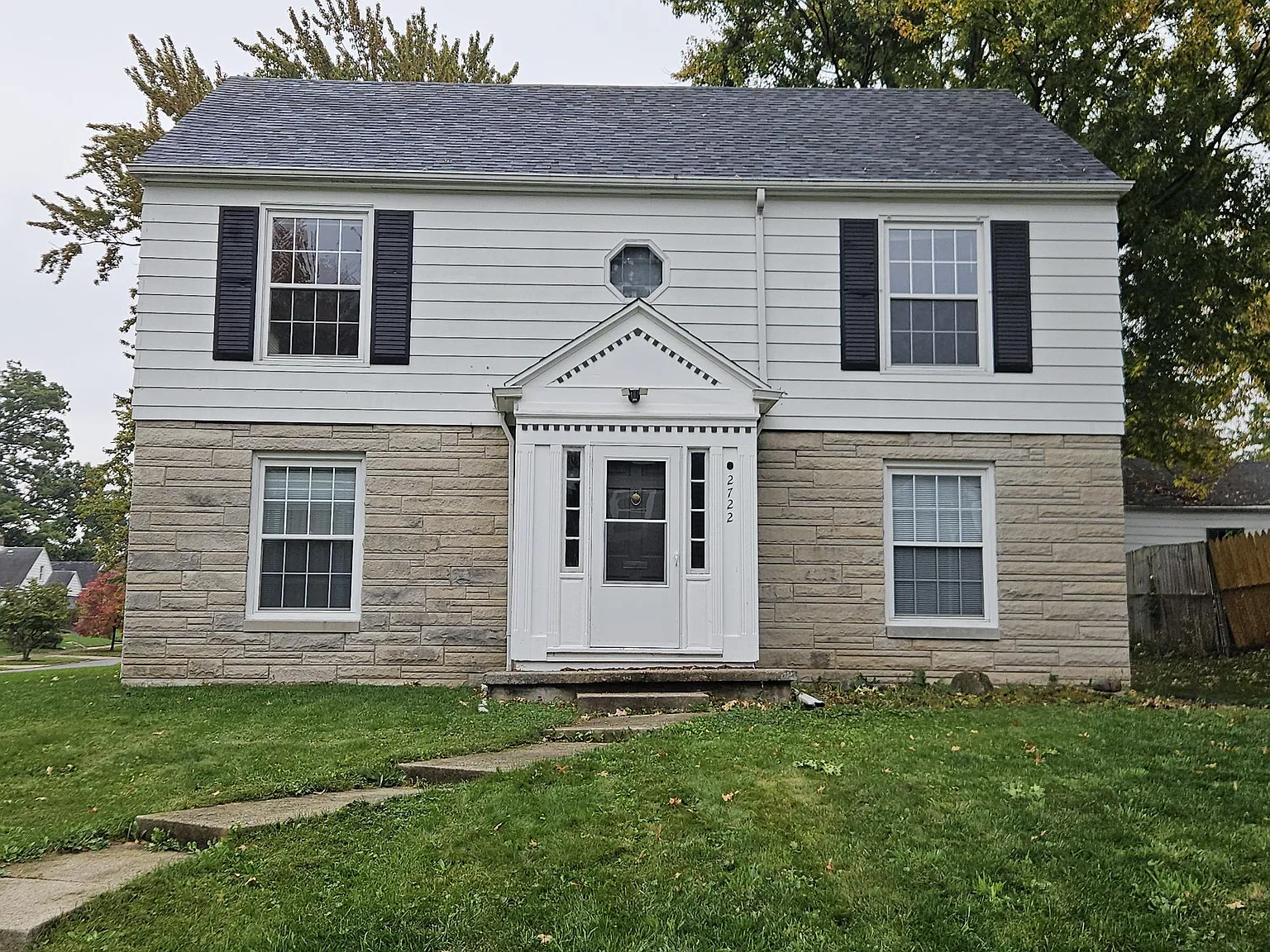 2 bed, $1,200 — Photo 2