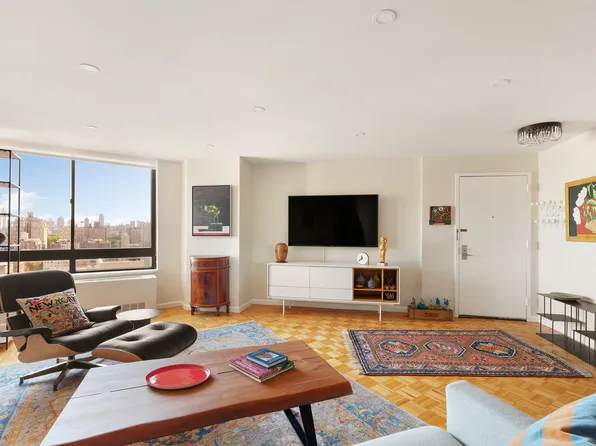 225 West 83rd Street image 2 of 14