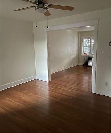 3rd image of 521 N Lafayette St