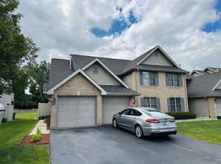 1514 Lakewood Ln, Schererville, IN 46375