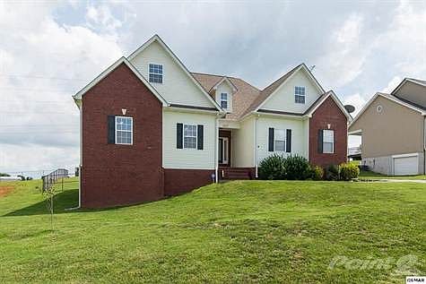 1st image of 2107 Strawberry Dr