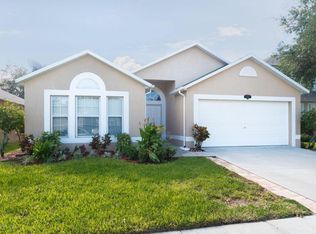 4087 Four Lakes Dr, Melbourne, FL 32940