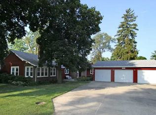 922 Walnut St, Perrysburg, OH