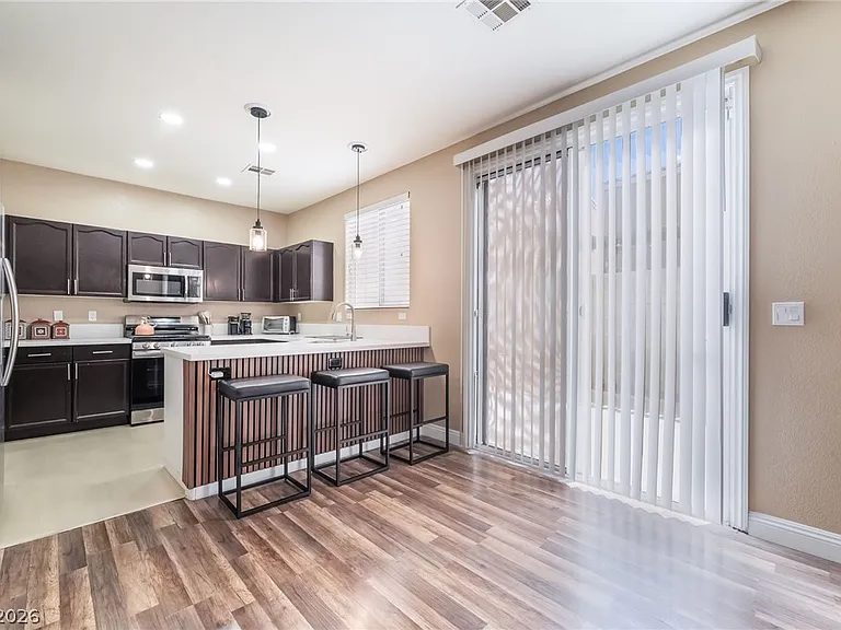 1179 Antoinette St — Photo 13