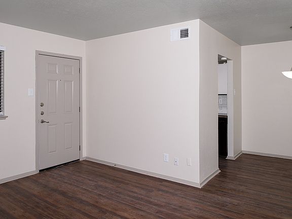 2nd image of 4708 Abbott Ave APT 106
