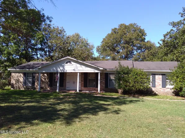 307 Clover Dr, Indianola, MS 38751