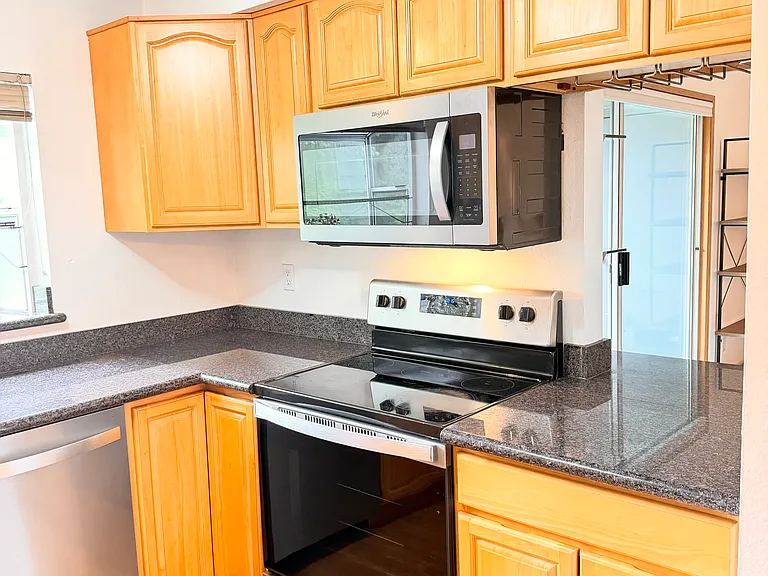 10837 SE 172nd St #8D — Photo 18