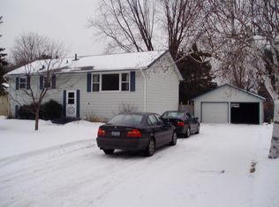 720 Baxter St N, Champlin, MN 55316