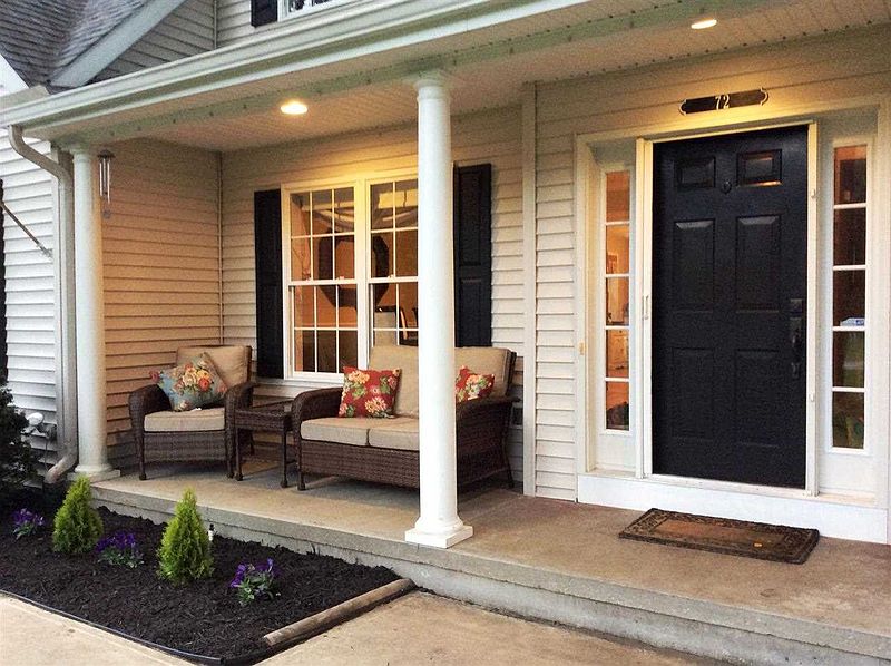 2nd image of 72 COBBLE HILL Drive