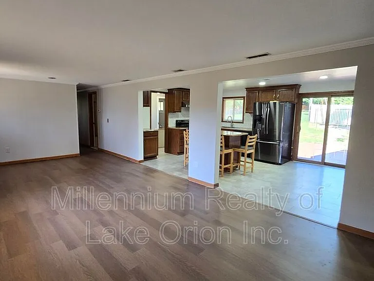 311 Nevada Ave — Photo 16