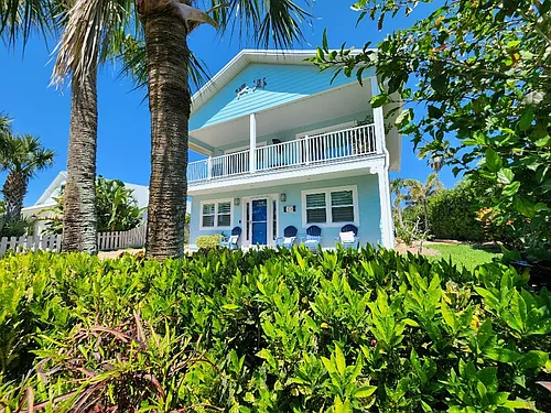 110 Surf St Photo 1