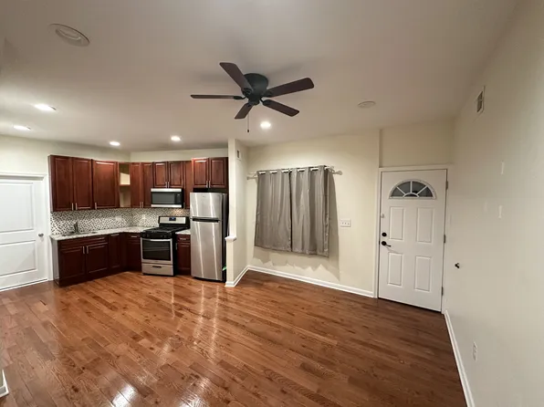 1032 W Moyamensing Ave, Philadelphia, PA 19148