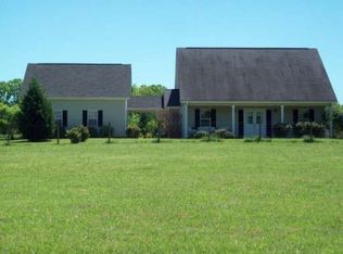 409 Hampton Rd, Fayetteville, GA 30215