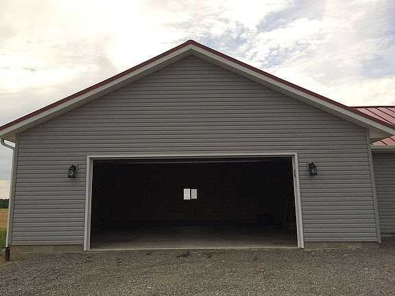 2 Car Garage
