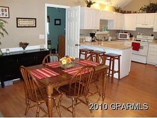 4th image of 2607 Rosewood Dr