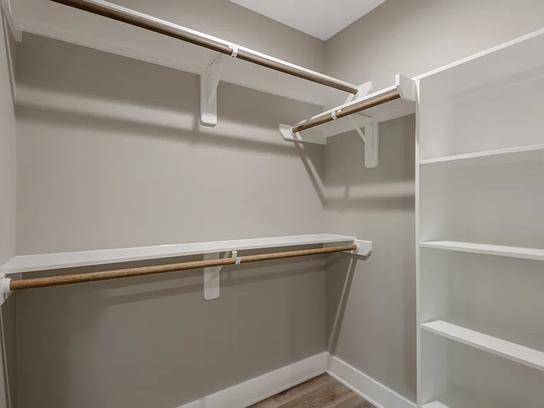 140 N Shady Oaks Dr — Photo 14