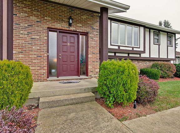 4th image of 40899 N Nevelier Dr