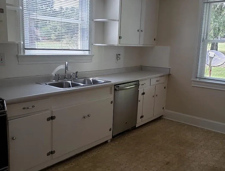 609 Welcome Avenue Ext — Photo 9