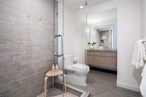 Rented by Douglas Elliman | media 40