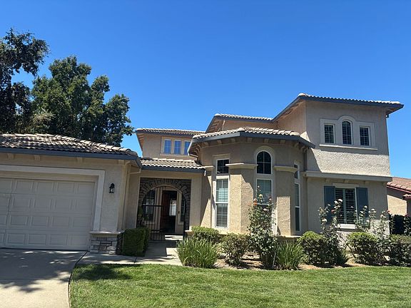 2nd image of 3464 Swallows Nest Ln