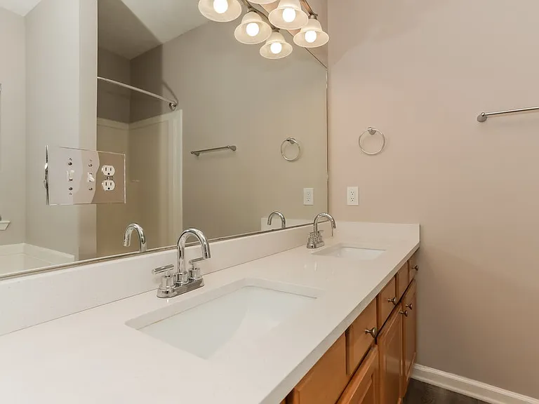1020 Trotters Farm Rd — Photo 16