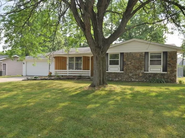 4718 Muirfield Dr, Fort Wayne, IN 46835