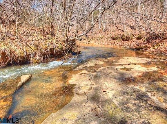 4th image of Goldmine Ln