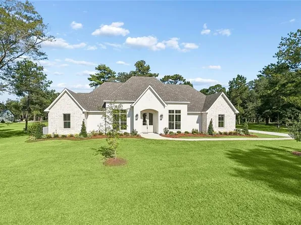 119 Chinawood Dr, Abita Springs, LA 70420