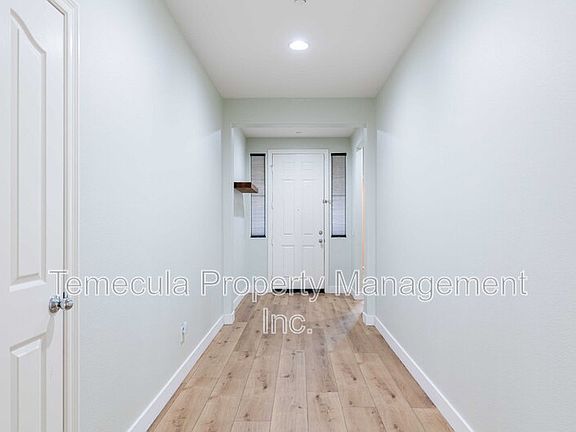 3rd image of 30904 Snowberry Ln