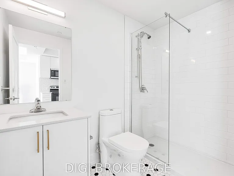2070 Scott St #604 — Photo 22