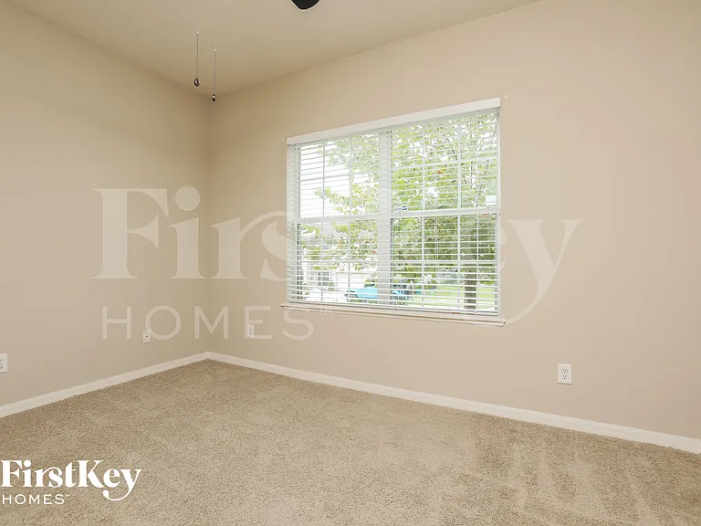 965 Marietta Ln — Photo 10