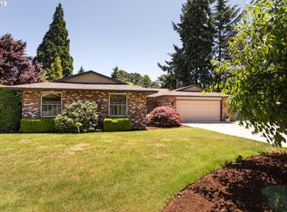 5434 SE Roethe Rd, Milwaukie, OR 97267