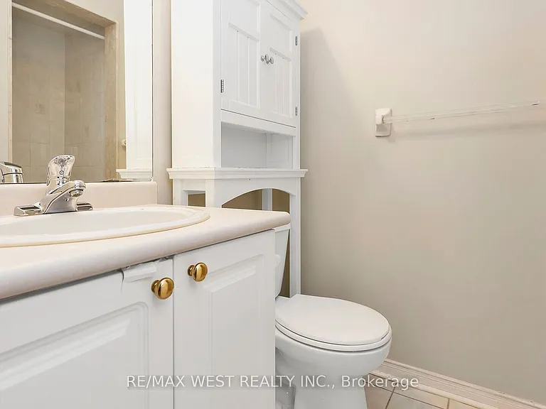 50 Strathaven Dr #75 — Photo 23