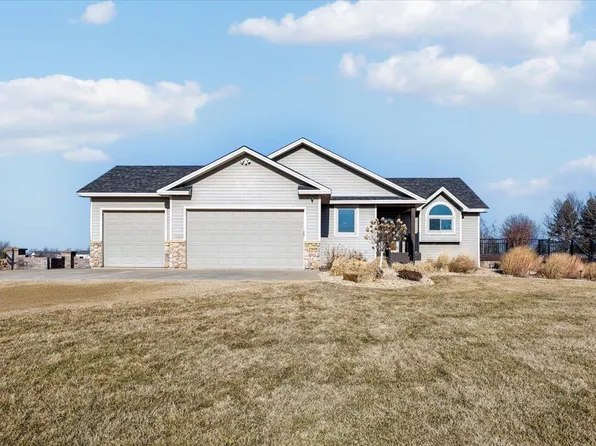 25850 Freeborn Ave, New Prague, MN 56071