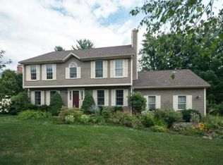 11 Maudsley View Ln, Amesbury, MA 01913