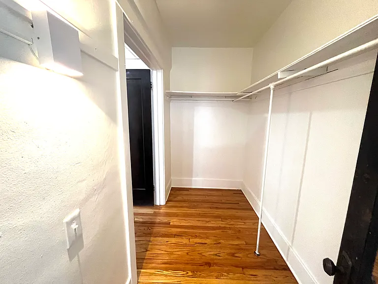 25 Broezel St #203 — Photo 8