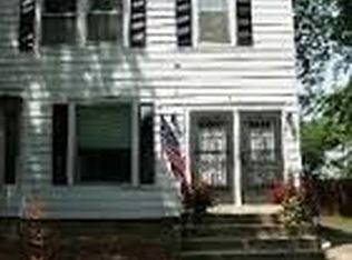 522 Palace St, Aurora, IL 60506