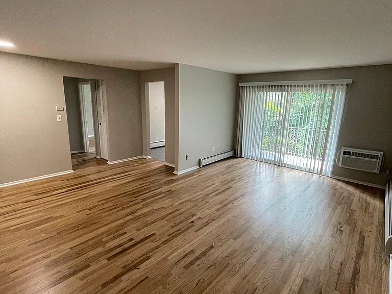 406 Oakland Ave #6 — Photo 3