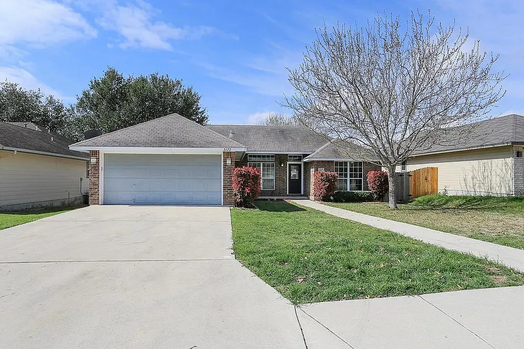 Building Photo - 2172 Bentwood Dr