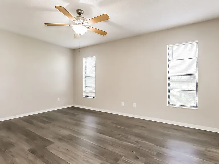 2926 W Campbell Rd — Photo 10