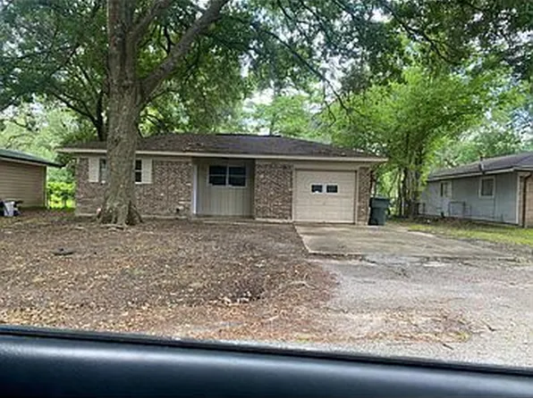 9435 Broun St, Beaumont, TX 77707